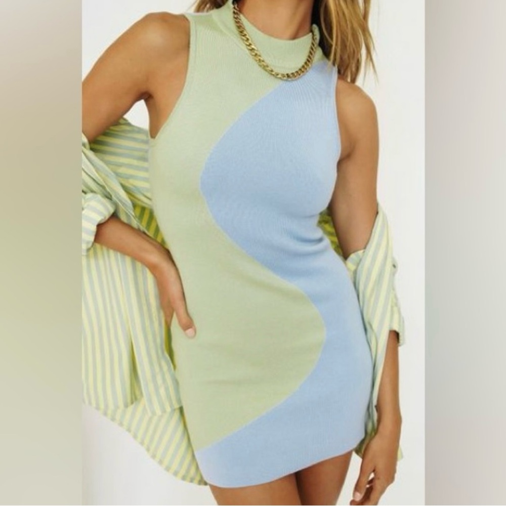 VRG GRL Sunset Boulevard Knit Sweater Mini Dress Open Back  Colorblock Size8 NWT